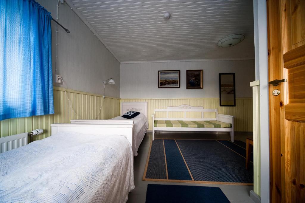 Hotel Maentylaen Tila Närvijoki Exterior foto